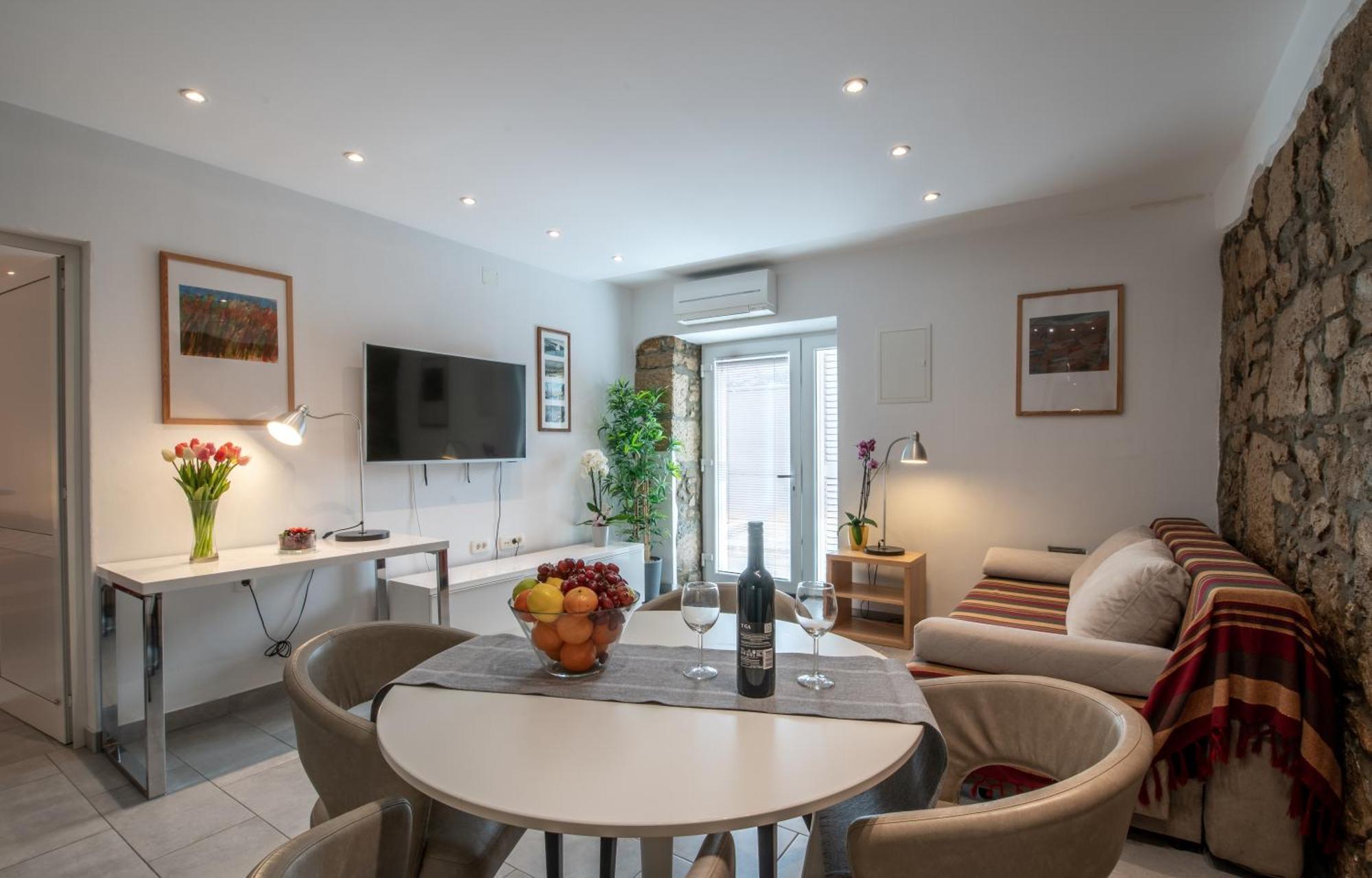 Relax House Rosemary Apartment Draga Bašćanska Екстериор снимка